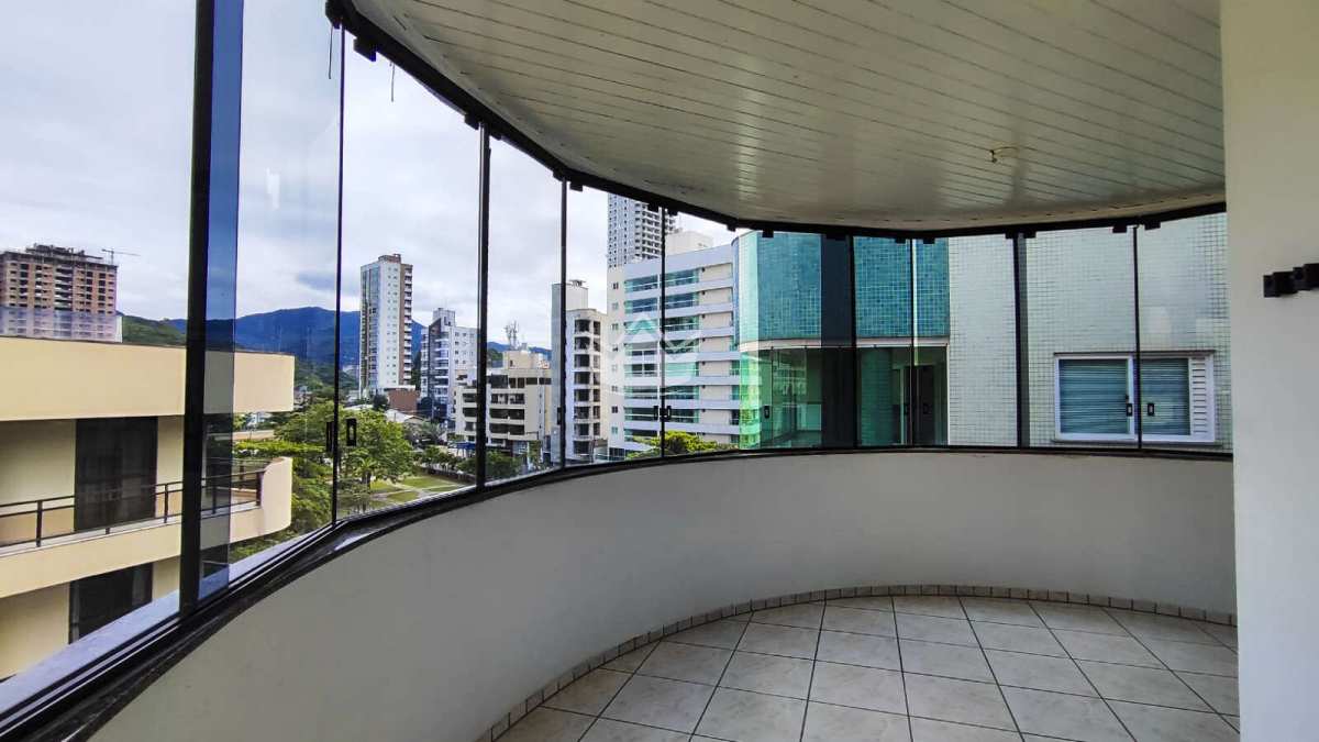 Apartamento à venda com 3 quartos - Centro,Itapema