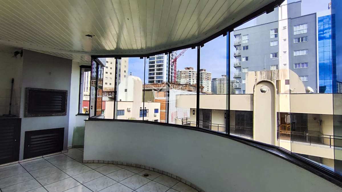  - [EDIFÍCIO BEIRA MAR]: APARTAMENTO LATERAL FRENTE MAR - CENTRO, ITAPEMA/SC | 110 m² | INVISTA