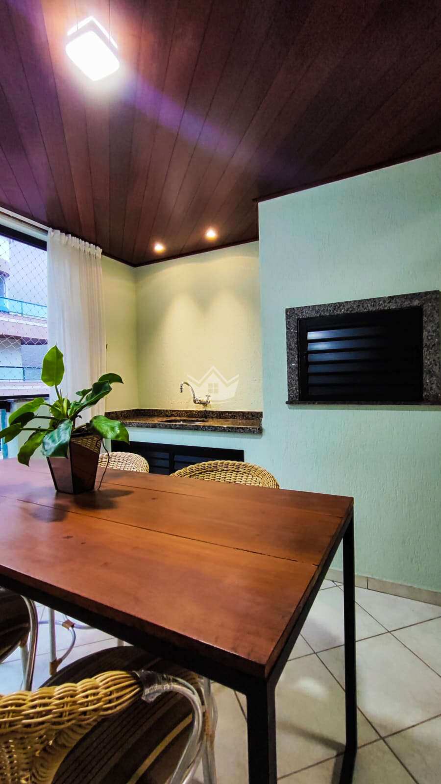 Apartamento à venda com 3 quartos - ,